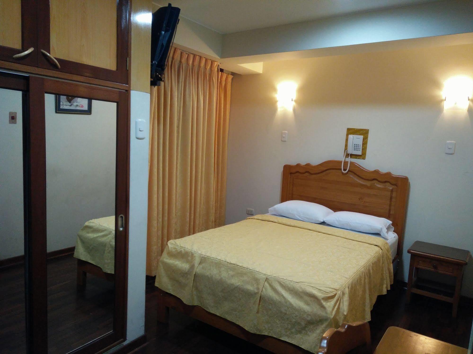 Hotel Panamericano Ліма Екстер'єр фото